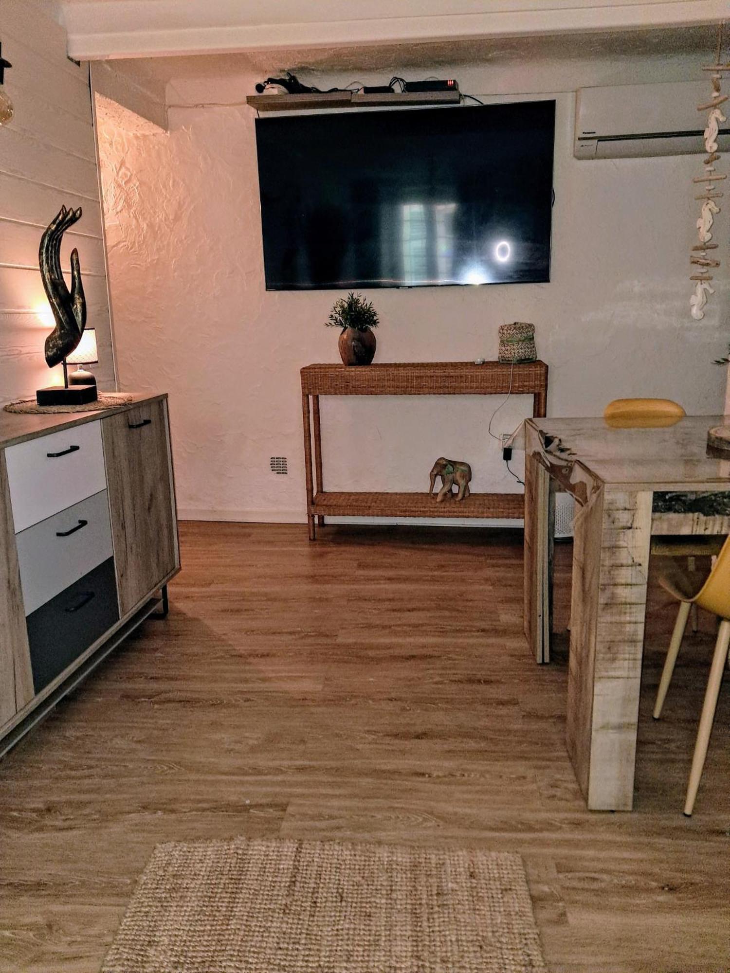 Appartement Cosy Situe A 2Mn De La Plage A Pied Climatise Villefranche-sur-Mer Exterior foto